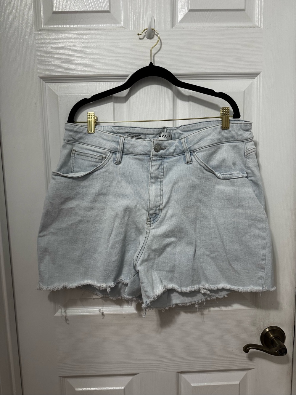 Ava & Viv Light Blue Frayed-Hem Denim Shorts